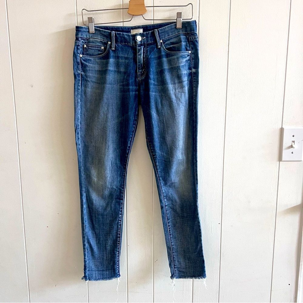 MOTHER Denim The Looker Ankle Fray in Hooked